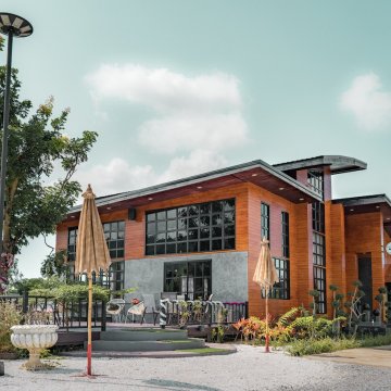 nice modern rental house